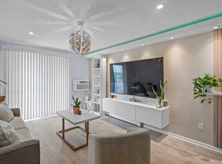 262 E Haverhill St APT 9, Lawrence, MA 01841