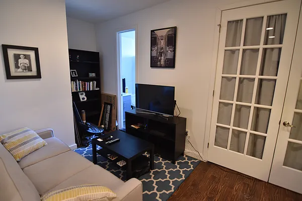 Rented by Owner | media 16