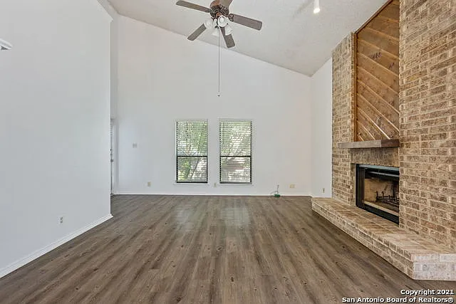 6406 Brook Cv — Photo 6