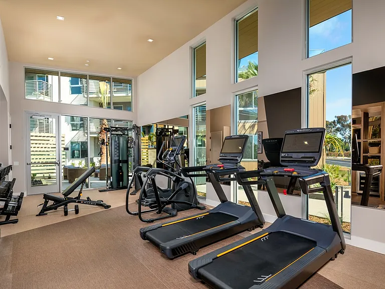 Triton Encinitas — Photo 25