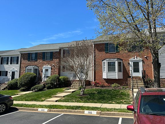 2nd image of 265 Fairfield Dr