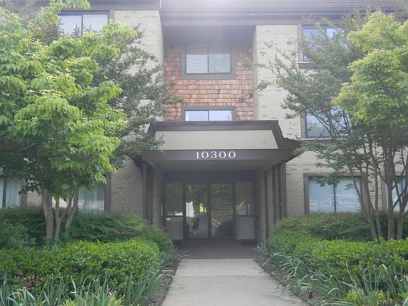 5th image of 10300 Bushman Dr APT 206