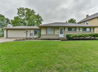 6421 W Medford Ave, Milwaukee, WI 53218