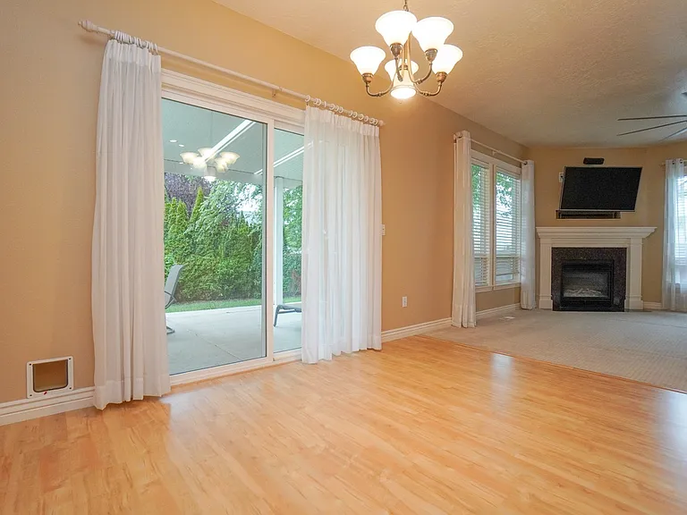 1917 W Marten Creek Dr — Photo 19