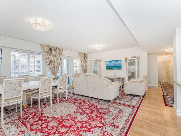 50 Oceana Dr W APT 3D, Brooklyn, NY 11235