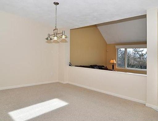 4th image of 72D Hilltop Dr