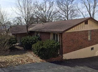641 Henry Ave, Ballwin, MO