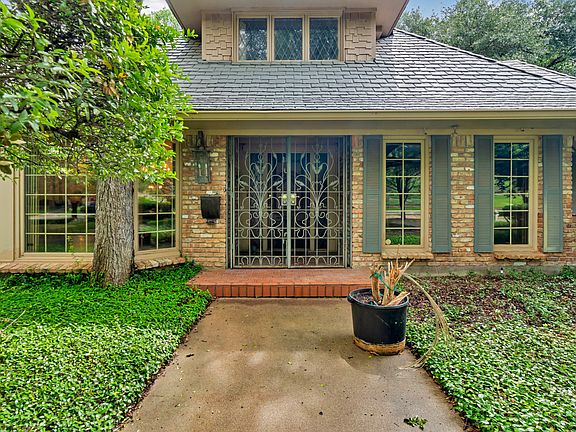3rd image of 4117 Inwood Rd