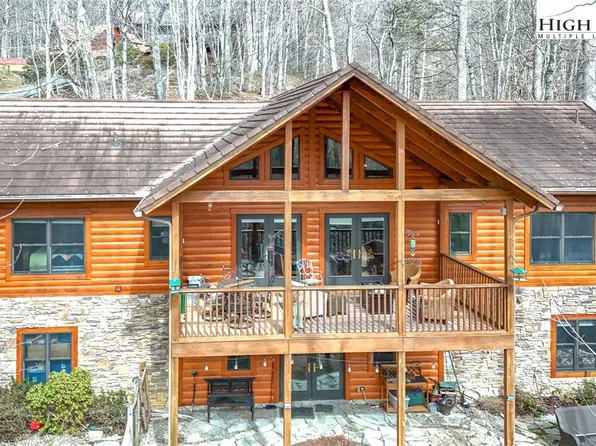 160 Carefree Cove Road, Zionville, NC 28698