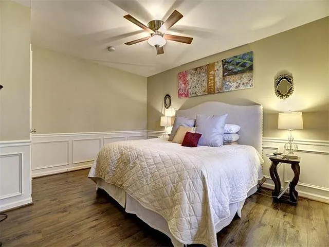 1624 Berkeley Ln NE — Photo 20