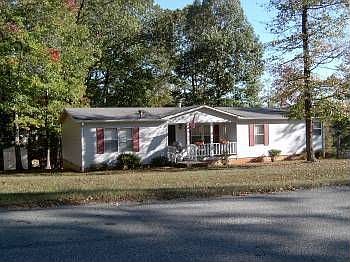 1st image of 304 Snug Harbor Trl