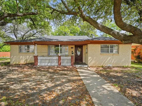801 Odie Dr, White Settlement, TX 76108