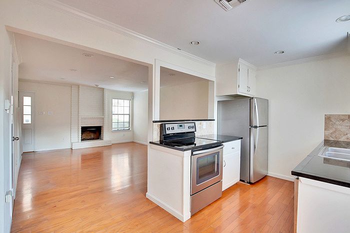 1st image of 8400 Jamestown Dr APT 306