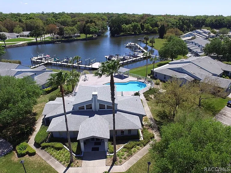 10906 W Cove Harbor Dr — Photo 4