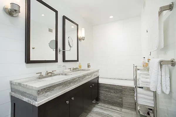 Rented by Nest Seekers International | media 5