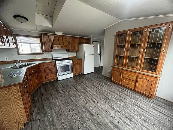 2nd image of 1220 8th St SE Lot 84