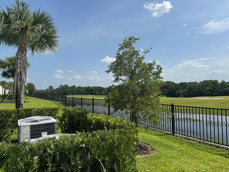 768 Driving Range Ct — Photo 27