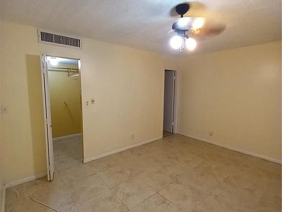 5th image of 3300 Spanish Moss Ter APT 211