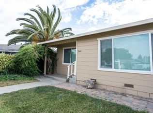 240 Western Ct, Hollister, CA 95023