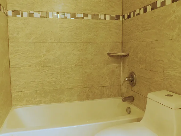 1648 Crown Point Dr — Photo 23