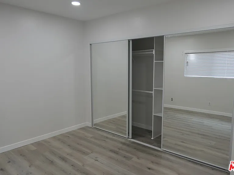 10836 Camarillo St #3 — Photo 9