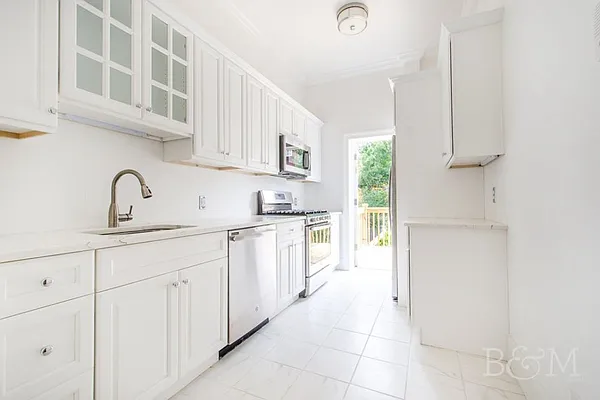 Rented by Brick&Mortar | media 15