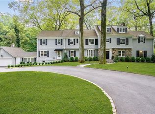 8 Murray Hill Rd, Scarsdale, NY 10583