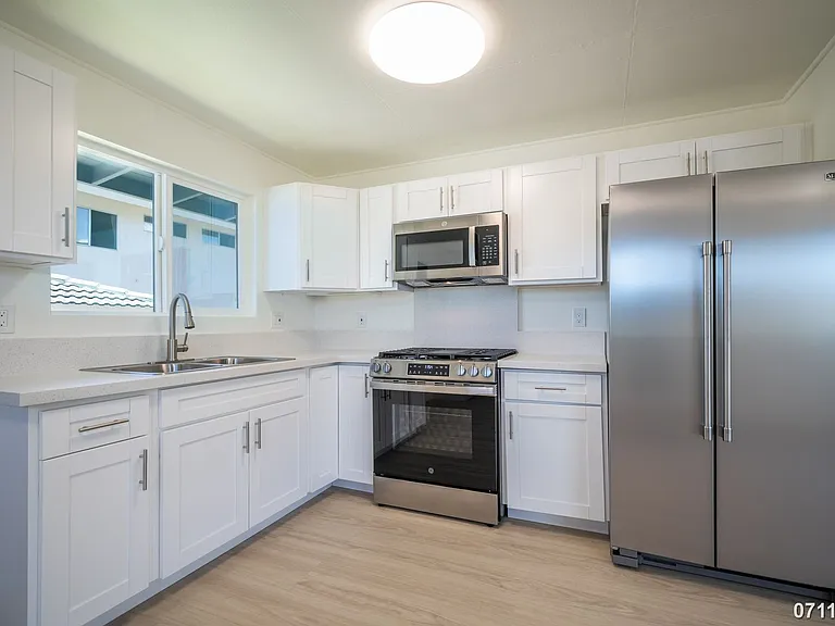 3484 Campbell Ave — Photo 9