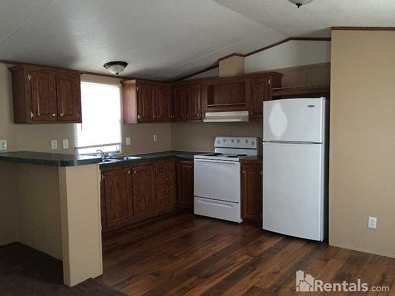 2nd image of 320 Panola Ct