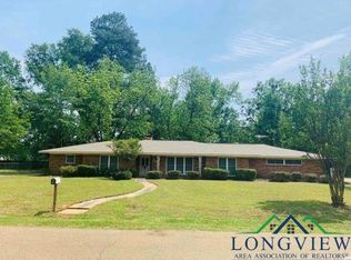 907 Morse Rd, Atlanta, TX 75551