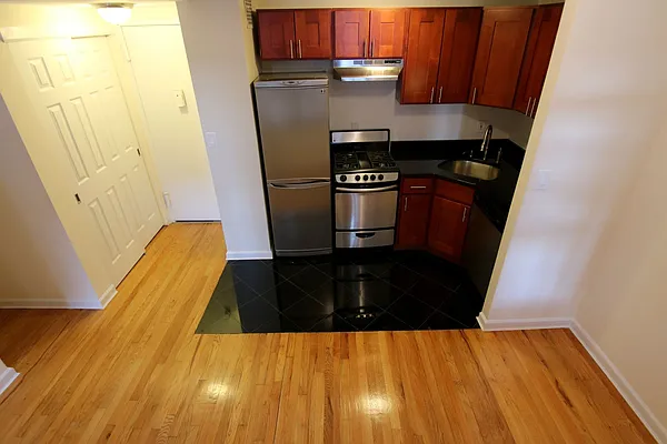 Rented by JK Dansar Corp | media 19