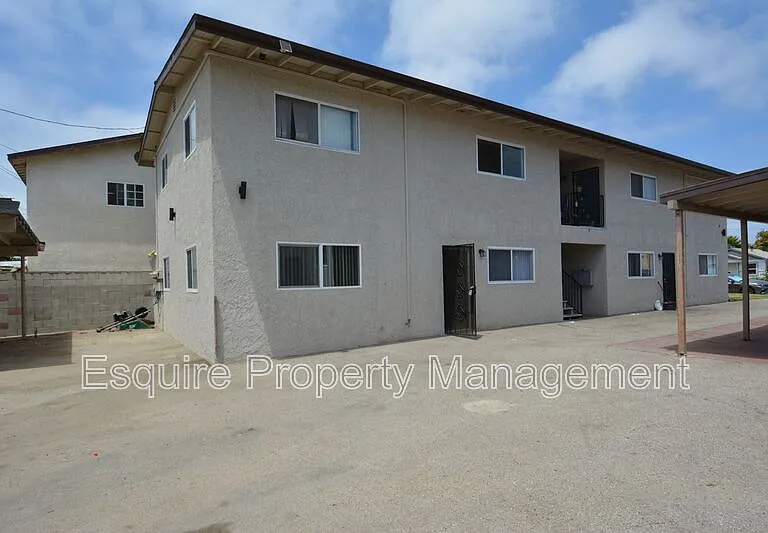 128 E B St #2 — Photo 15