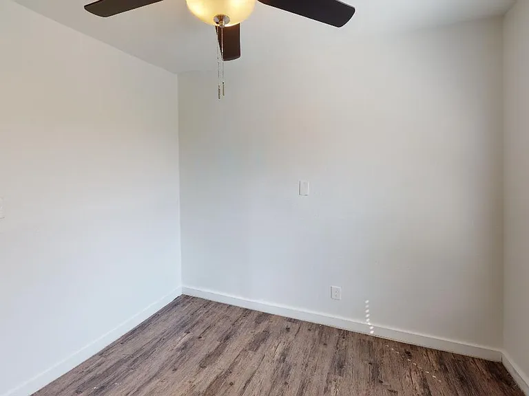 5404 Reiger Ave — Photo 11