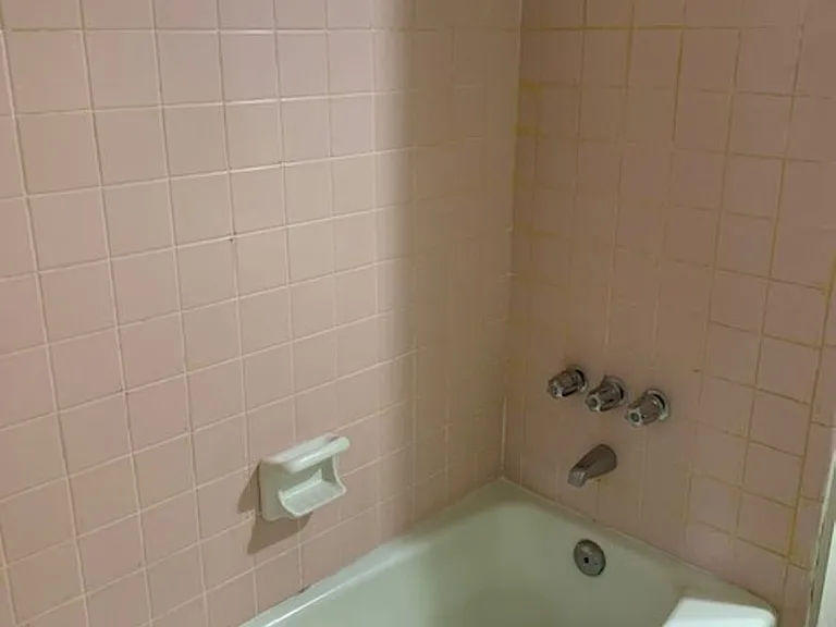 112 Anthony St — Photo 11