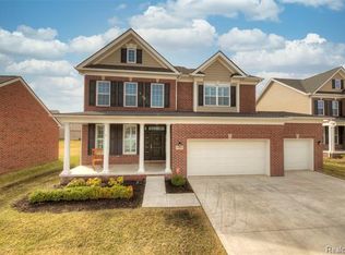 50905 Scarborough Rd, Canton, MI 48188