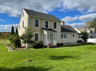 41 Browns Rd, Grafton, MA 01519