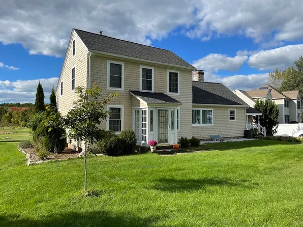 41 Browns Rd, Grafton, MA 01519