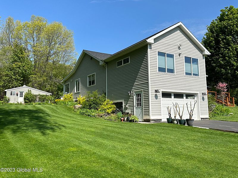 2nd image of 1305 Patten Mills Road
