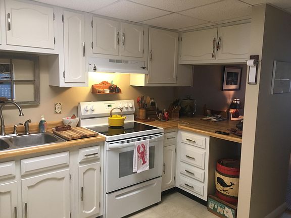 2nd image of 358 Olympia Dr