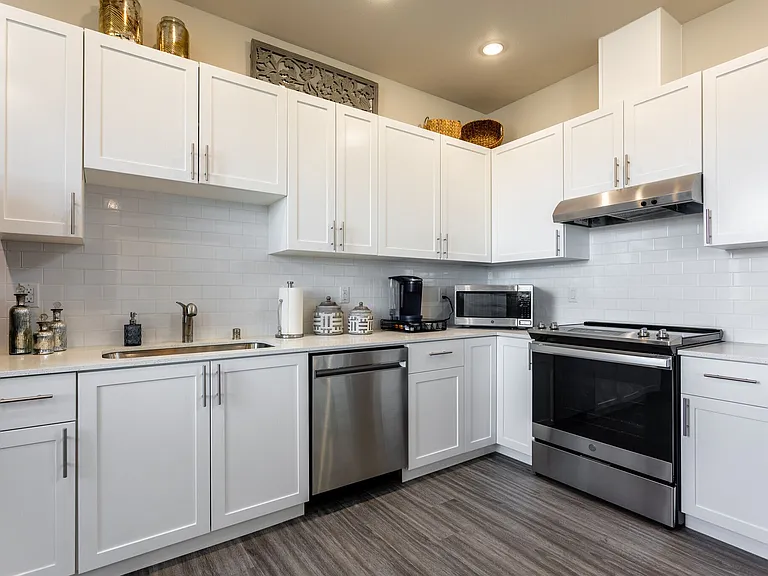 Legacy Trails Apartments — Photo 11