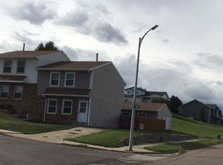 855 Bruce Dr NW, Mandan, ND 58554