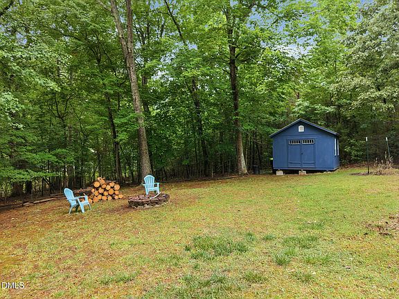 3rd image of 6117 Craig Rd