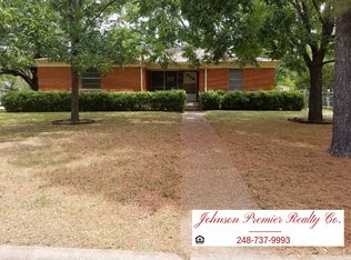 206 Kodiak Dr, Dallas, TX 75217