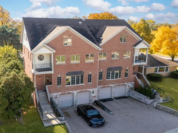 5533 Lincoln Ave, Morton Grove, IL 60053