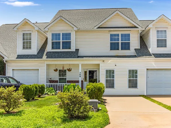 388 Still Water Cir, Boiling Springs, SC 29316