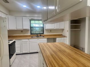 5078 SE 135th St, Summerfield, FL 34491