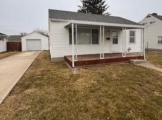 415 McIntire Dr, Fairborn, OH 45324