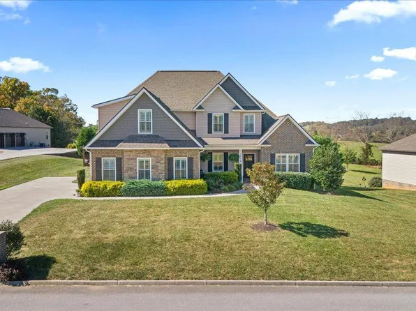 1310 Peaceful Dr, Jonesborough, TN 37659