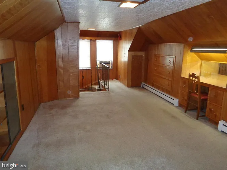 314 Victoria St — Photo 16
