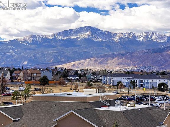 3rd image of 4039 Morning Glory Rd